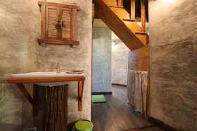 Leafy Greens Clay House