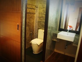 Le Canal Boutique House