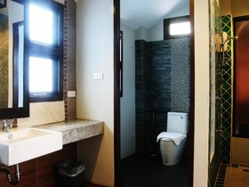 Le Canal Boutique House