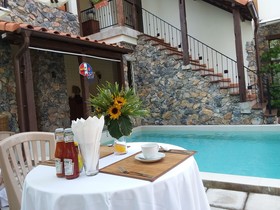 Le Charcoa Hôtel