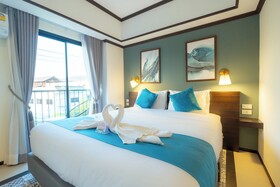 Le Ville Lanna Bouqitue Hotel
