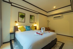 Le Ville Lanna Bouqitue Hotel