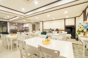 Le Ville Lanna Bouqitue Hotel