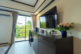 Le Ville Lanna Bouqitue Hotel