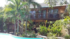 Liam's Suan Dok Mai