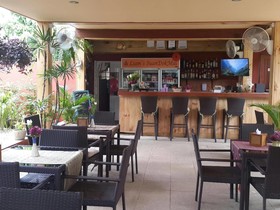 Liam's Suan Dok Mai