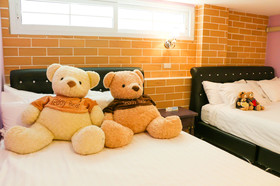 Little Bear's Home