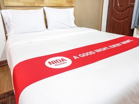 Little Guesthouse Hotel