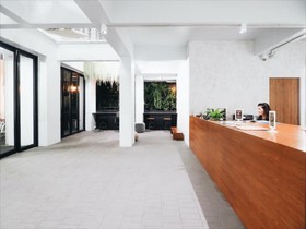 Loyy Hotel