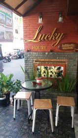 Lucky House