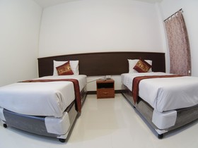 Maerim Whale Park Resort