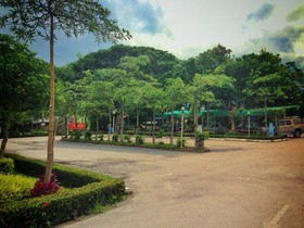 Maerim Whale Park Resort
