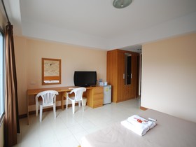 Malin Residence