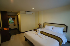 Manee Cool Mueang