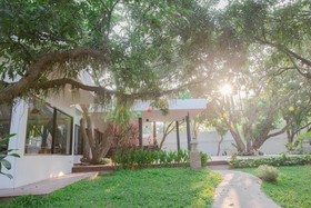 Mango T Villa