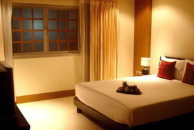 Maninarakorn Hotel