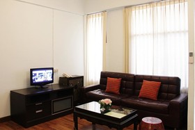 Maninarakorn Hotel