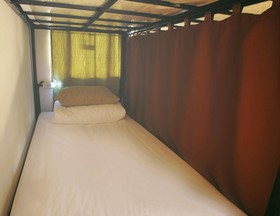 Manon Hostel