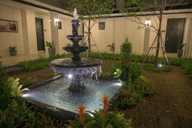 Merchant Villa