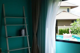 Moin Skyline Poolside Villa Chiangmai