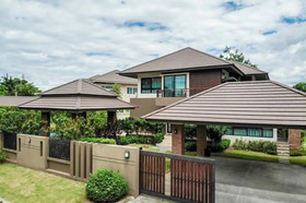 Moin Skyline Poolside Villa Chiangmai
