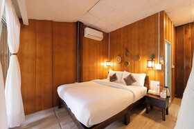 Monruamsuk Homestay Cafe And Bistro
