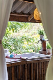 Monruamsuk Homestay Cafe And Bistro