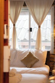 Monruamsuk Homestay Cafe And Bistro