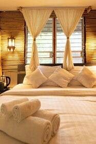 Monruamsuk Homestay Cafe And Bistro