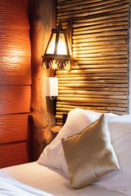 Monruamsuk Homestay Cafe And Bistro