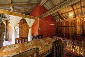 Monruamsuk Homestay Cafe And Bistro