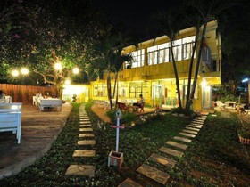 Moon's House