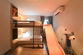 Moose Hotel Nimman