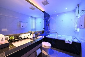 Moose Hotel Nimman
