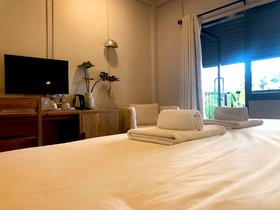 Nourish Vegan Bed and Breakfast