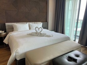 Mountain View At Nimman 12 Hotel & Resort
