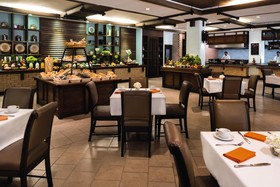 Mövenpick Suriwongse Hotel Chiang Mai