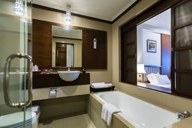 Mövenpick Suriwongse Hotel Chiang Mai
