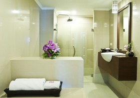 Mövenpick Suriwongse Hotel Chiang Mai