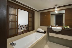Mövenpick Suriwongse Hotel Chiang Mai
