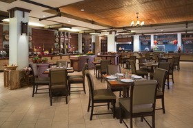 Mövenpick Suriwongse Hotel Chiang Mai