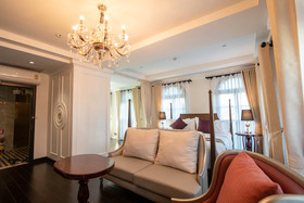 Nanta Glam CM Hotel & Residences