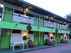 Naruncha Green House