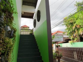 Naruncha Green House