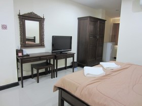 Natee Place