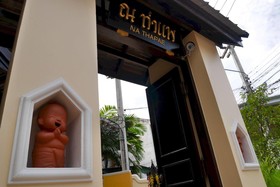 Na Thapae Hotel