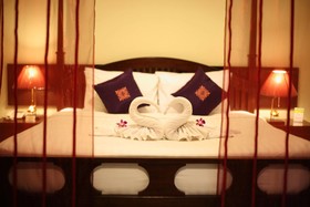 Na Thapae Hotel