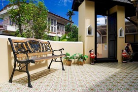 Na Thapae Hotel