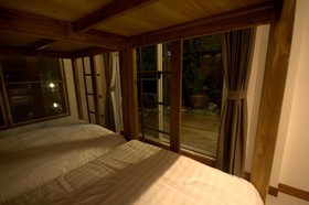 Nimman Pool Villa