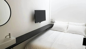 Non Num Poshtel